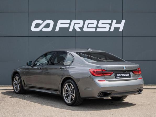 BMW 7 серии VI (G11/G12) с пробегом 2018 года, цена 4 320 000 рублей, 97857 км, седан, Автокод Объявления