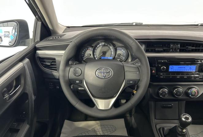 Toyota Corolla XI (E160 E170 E180) с пробегом 2014 года, цена 1 300 000 рублей, 193492 км, седан, Автокод Объявления