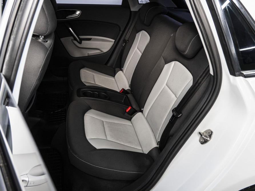 Audi A1 I (8X) Тюмень  - изображение 14