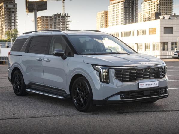 Kia Carnival IV Рестайлинг с пробегом 2025 года, цена 5 998 000 рублей, 31466 км, минивэн, Автокод Объявления