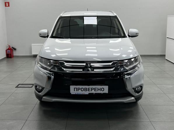 Mitsubishi Outlander III Рестайлинг 2 с пробегом 2015 года, цена 1 899 000 рублей, 159511 км, внедорожник, Автокод Объявления