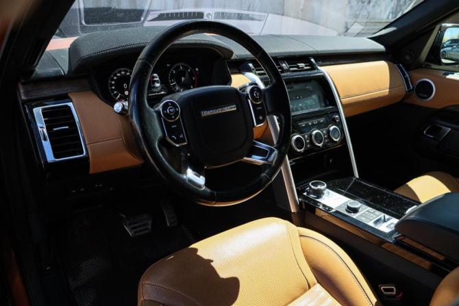 Land Rover Discovery V с пробегом 2018 года, цена 4 650 000 рублей, 81800 км, внедорожник, Автокод Объявления