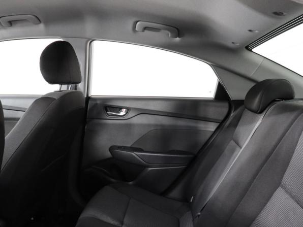 Hyundai Solaris II Рестайлинг с пробегом 2021 года, цена 2 147 000 рублей, 14765 км, седан, Автокод Объявления