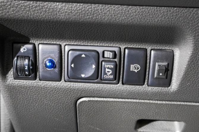 Nissan X-Trail I Рестайлинг с пробегом 2006 года, цена 849 000 рублей, 160000 км, внедорожник, Автокод Объявления