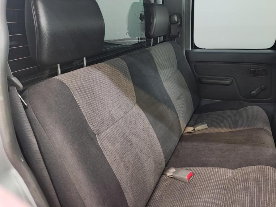 Nissan NP300 Барнаул  - изображение 23