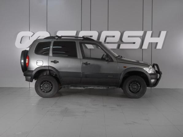 Chevrolet Niva I с пробегом 2005 года, цена 399 000 рублей, 366600 км, внедорожник, Автокод Объявления