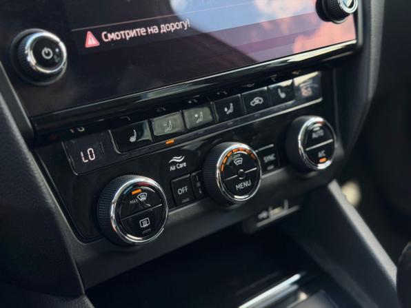 Skoda Octavia III (A7) Рестайлинг с пробегом 2018 года, цена 1 580 000 рублей, 136212 км, лифтбек, Автокод Объявления