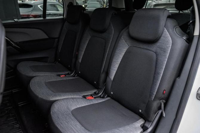 Citroen C4 Picasso II Рестайлинг с пробегом 2017 года, цена 1 450 000 рублей, 123794 км, компактвэн, Автокод Объявления