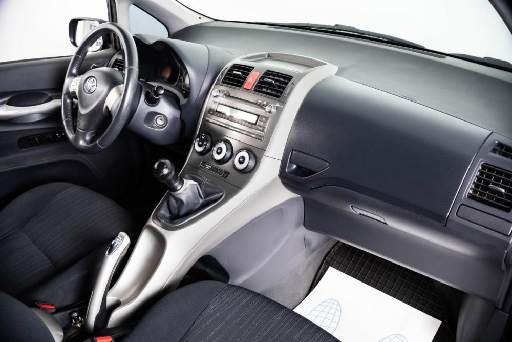 Toyota Auris I Пермь  - изображение 11