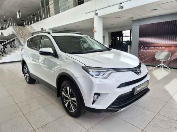 Toyota RAV4 IV (XA40) Рестайлинг с пробегом 2018 года, цена 2 699 000 рублей, 83389 км, внедорожник, Автокод Объявления