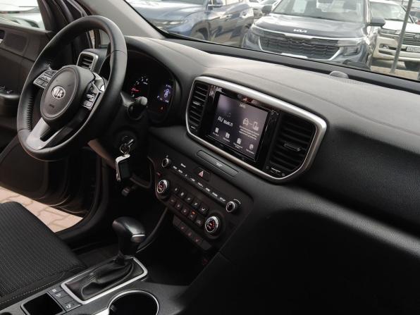 Kia Sportage IV Рестайлинг с пробегом 2018 года, цена 2 100 000 рублей, 104465 км, внедорожник, Автокод Объявления