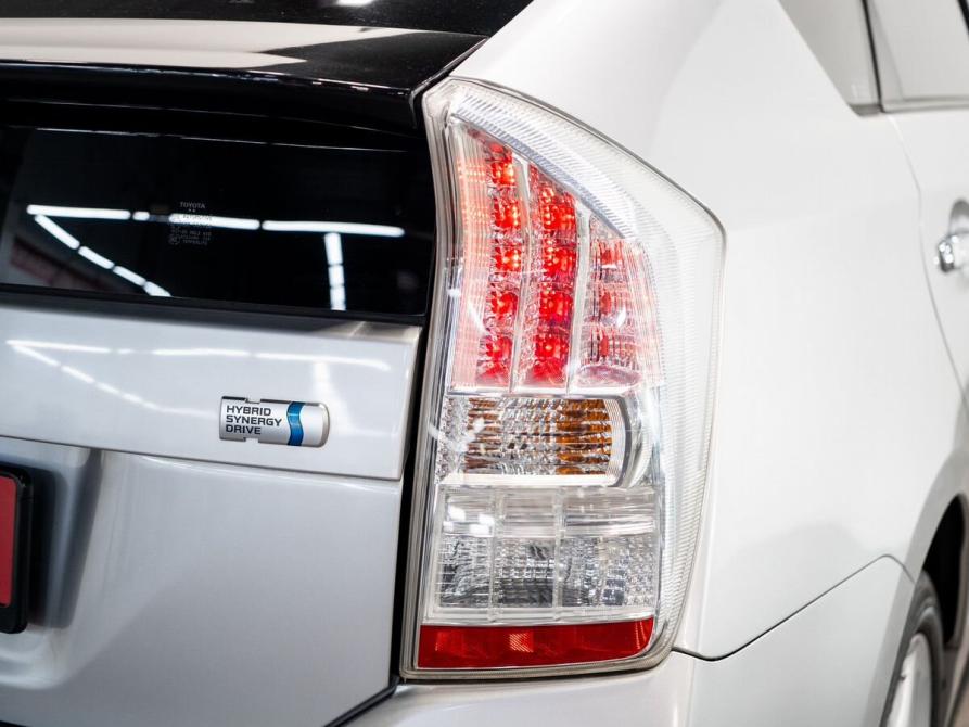Toyota Prius III (XW30) Чита  - изображение 17