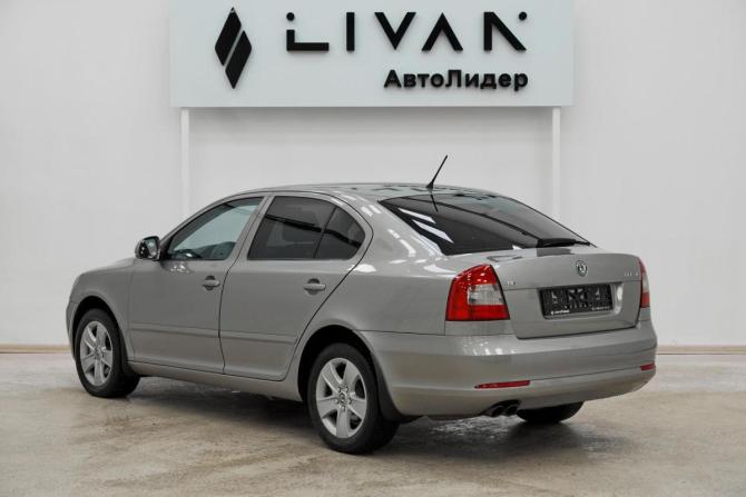 Skoda Octavia II (A5) Рестайлинг с пробегом 2011 года, цена 529 000 рублей, 150877 км, лифтбек, Автокод Объявления