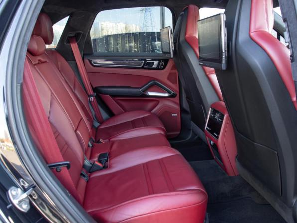 Porsche Cayenne III с пробегом 2018 года, цена 9 349 000 рублей, 57277 км, внедорожник, Автокод Объявления