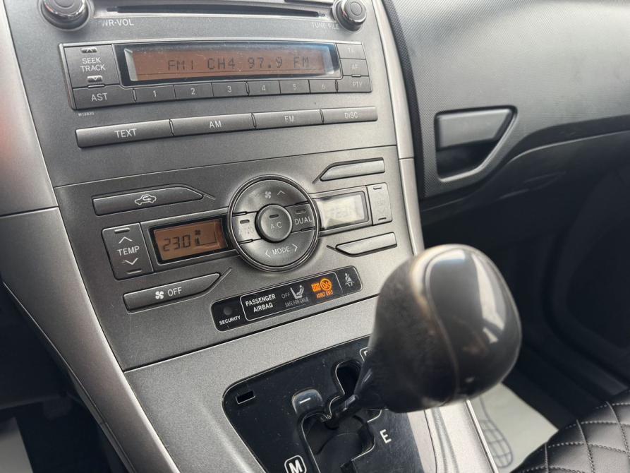 Toyota Auris I Сызрань  - изображение 13