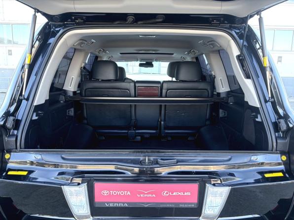 Lexus LX III Рестайлинг с пробегом 2013 года, цена 4 090 000 рублей, 217036 км, внедорожник, Автокод Объявления