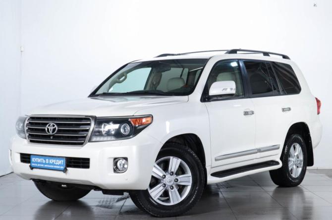 Toyota Land Cruiser 200 Series Рестайлинг 1 с пробегом 2013 года, цена 4 029 000 рублей, 199126 км, внедорожник, Автокод Объявления