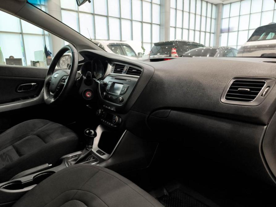 Kia Ceed II Рестайлинг Казань  - изображение 13