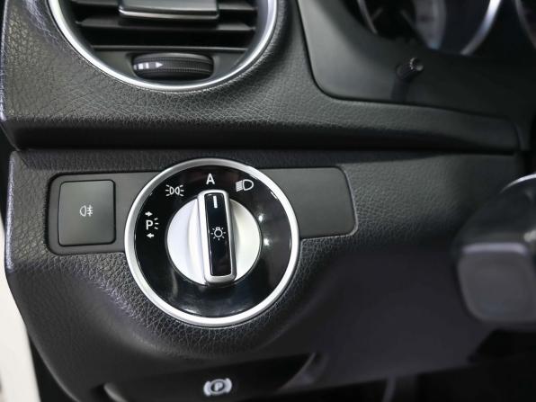 Mercedes-Benz C-Класс III (W204) Рестайлинг с пробегом 2011 года, цена 1 479 900 рублей, 156641 км, седан, Автокод Объявления