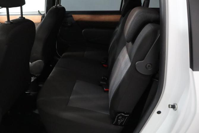 Lada (ВАЗ) Largus I Рестайлинг с пробегом 2024 года, цена 1 389 000 рублей, 5000 км, универсал, Автокод Объявления
