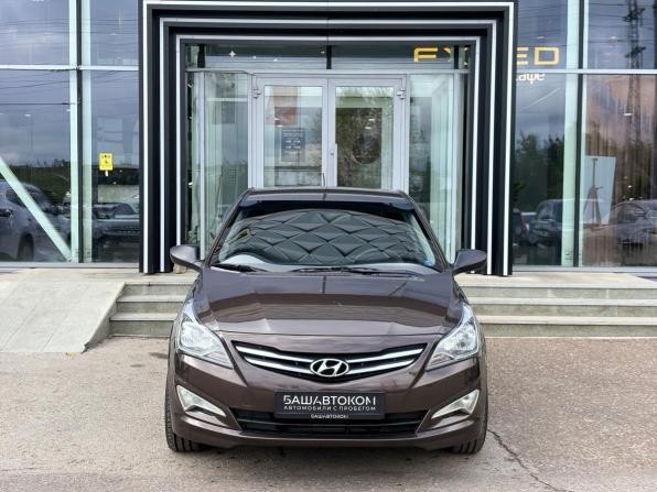 Hyundai Solaris I Рестайлинг с пробегом 2015 года, цена 865 000 рублей, 139638 км, хэтчбек, Автокод Объявления