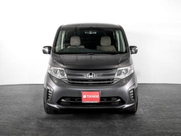Honda Stepwgn V Рестайлинг с пробегом 2017 года, цена 1 850 500 рублей, 115163 км, минивэн, Автокод Объявления