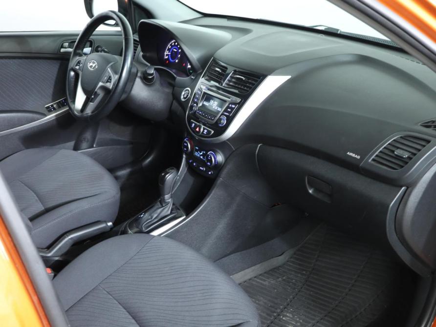 Hyundai Solaris I Рестайлинг Москва  - изображение 23
