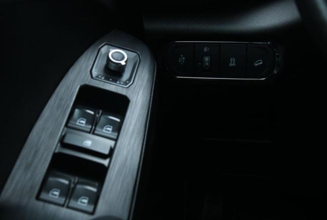 Haval Jolion I с пробегом 2023 года, цена 1 680 000 рублей, 45443 км, внедорожник, Автокод Объявления