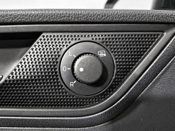Skoda Rapid I Рестайлинг с пробегом 2018 года, цена 1 069 000 рублей, 219000 км, лифтбек, Автокод Объявления