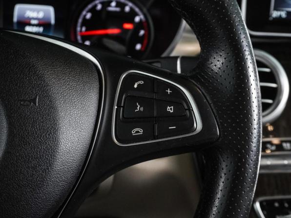 Mercedes-Benz C-Класс IV (W205) с пробегом 2018 года, цена 2 699 000 рублей, 92311 км, седан, Автокод Объявления