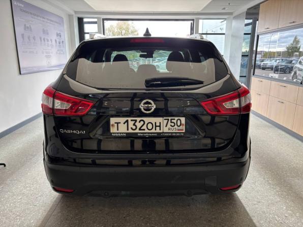 Nissan Qashqai II с пробегом 2017 года, цена 1 655 000 рублей, 83584 км, внедорожник, Автокод Объявления