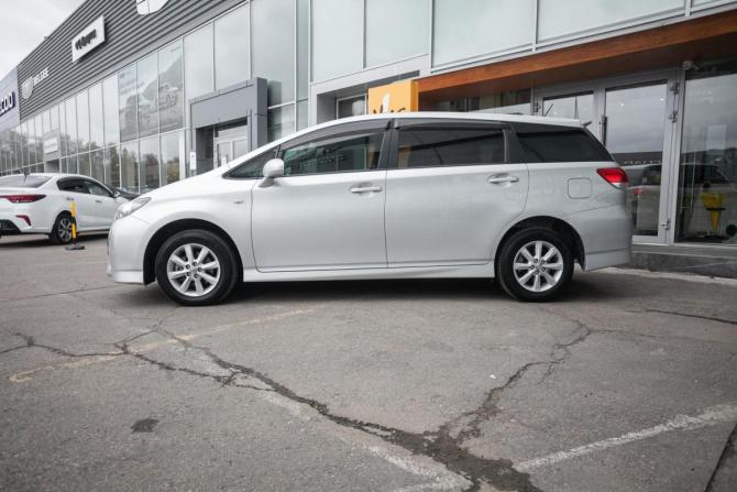 Toyota Wish II с пробегом 2009 года, цена 1 198 000 рублей, 217900 км, минивэн, Автокод Объявления