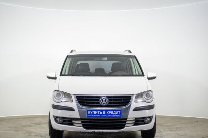 Volkswagen Touran I Рестайлинг с пробегом 2010 года, цена 899 000 рублей, 130000 км, компактвэн, Автокод Объявления