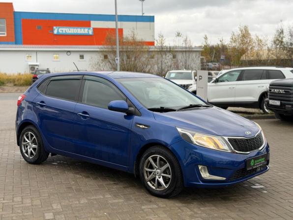 Kia Rio III с пробегом 2013 года, цена 995 000 рублей, 62565 км, хэтчбек, Автокод Объявления