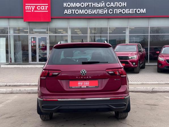 Volkswagen Tiguan II Рестайлинг с пробегом 2021 года, цена 3 190 000 рублей, 49000 км, внедорожник, Автокод Объявления