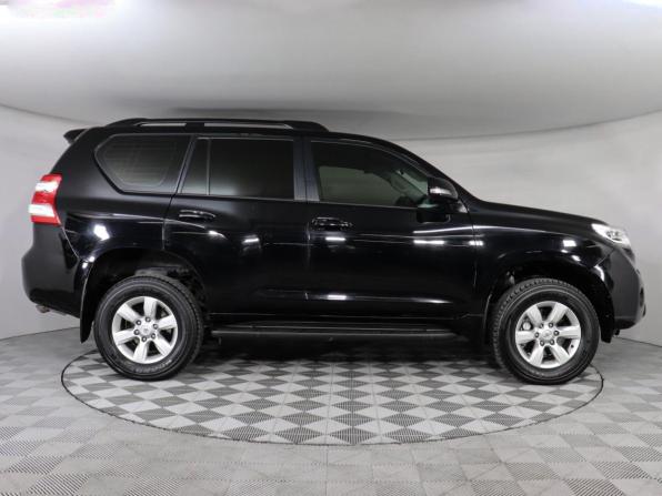 Toyota Land Cruiser Prado 150 Series Рестайлинг 1 с пробегом 2016 года, цена 3 490 000 рублей, 132700 км, внедорожник, Автокод Объявления