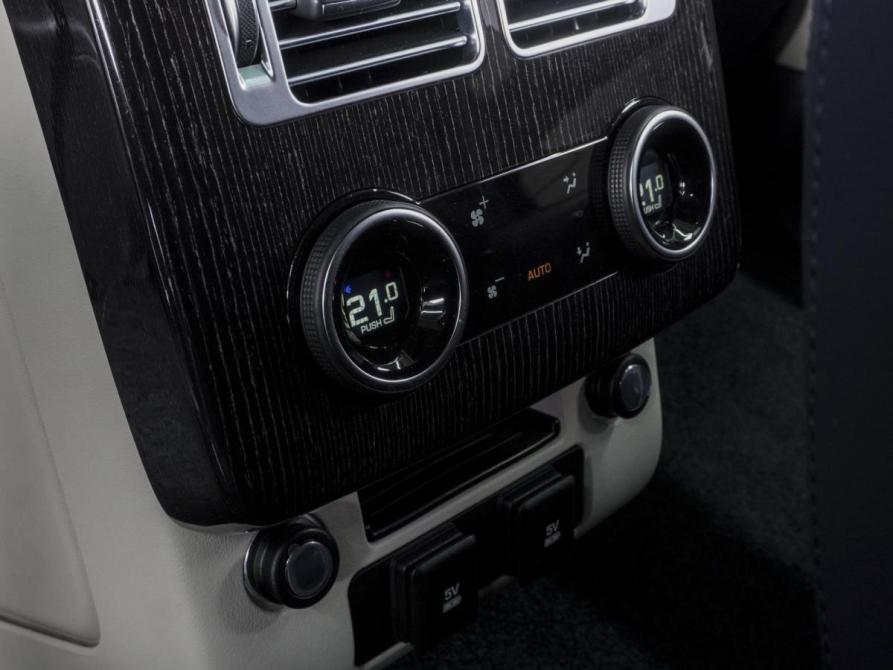 Land Rover Range Rover IV Рестайлинг Ростов-на-Дону  - изображение 25