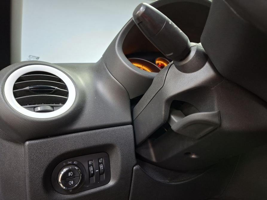Opel Corsa D Рестайлинг II Москва  - изображение 18