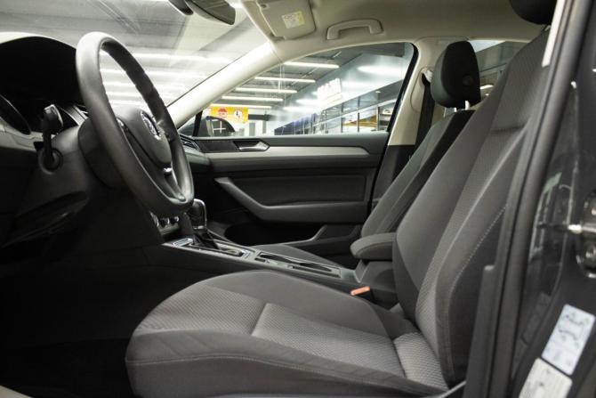 Volkswagen Passat B8 с пробегом 2018 года, цена 1 679 000 рублей, 113564 км, седан, Автокод Объявления