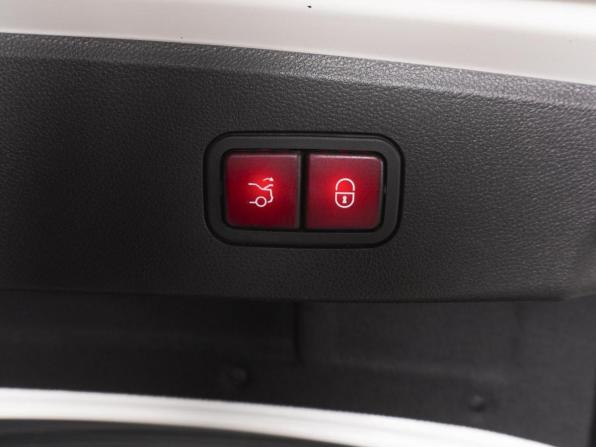 Mercedes-Benz E-Класс IV (W212 S212 C207) с пробегом 2012 года, цена 1 559 000 рублей, 269034 км, седан, Автокод Объявления