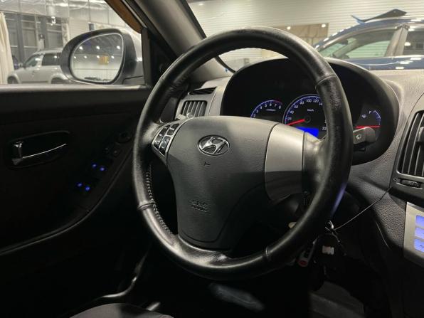 Hyundai Elantra IV (HD) с пробегом 2011 года, цена 568 000 рублей, 201370 км, седан, Автокод Объявления