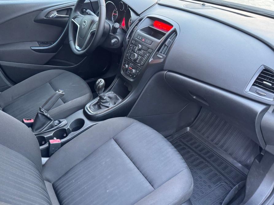 Opel Astra J Рестайлинг Астрахань  - изображение 13
