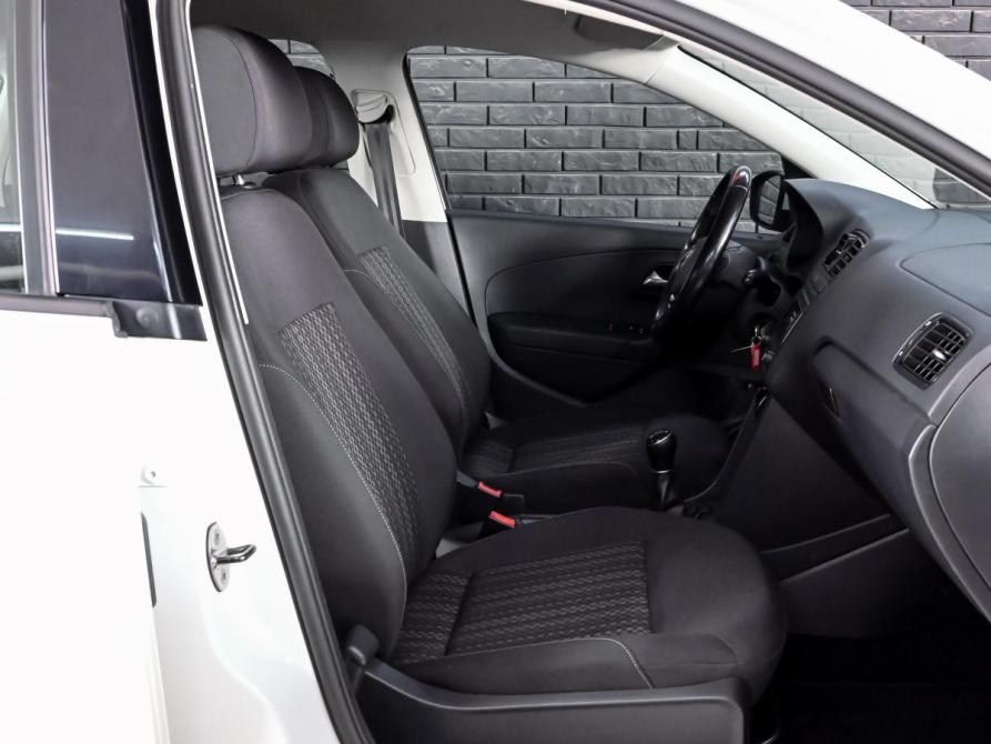 Volkswagen Polo V Рестайлинг Екатеринбург  - изображение 11