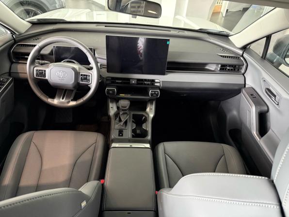 Toyota RAV4 VI (XA60) с пробегом 2026 года, цена 4 390 000 рублей, 5 км, внедорожник, Автокод Объявления
