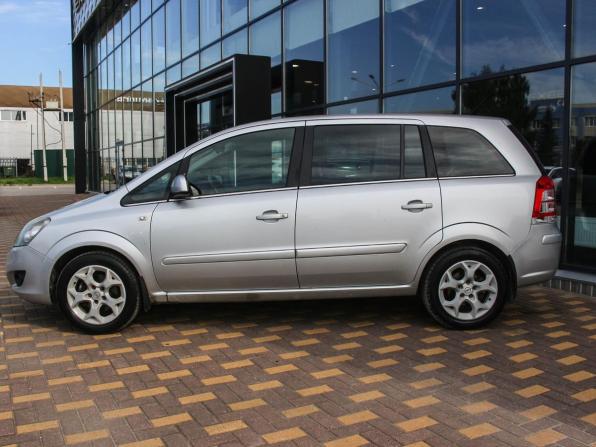 Opel Zafira B Рестайлинг с пробегом 2011 года, цена 570 000 рублей, 149000 км, компактвэн, Автокод Объявления