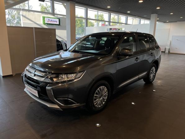 Mitsubishi Outlander III Рестайлинг 2 с пробегом 2016 года, цена 1 855 000 рублей, 117740 км, внедорожник, Автокод Объявления