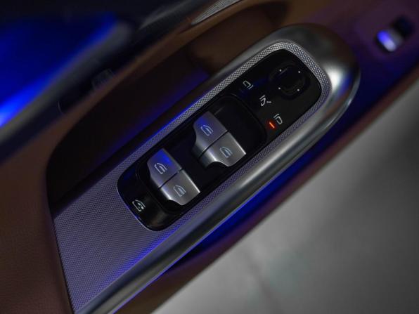 Новый Mercedes-Benz E-Класс VI (W214 S214) 2025 года, цена 10 400 000 рублей, седан, Автокод Объявления