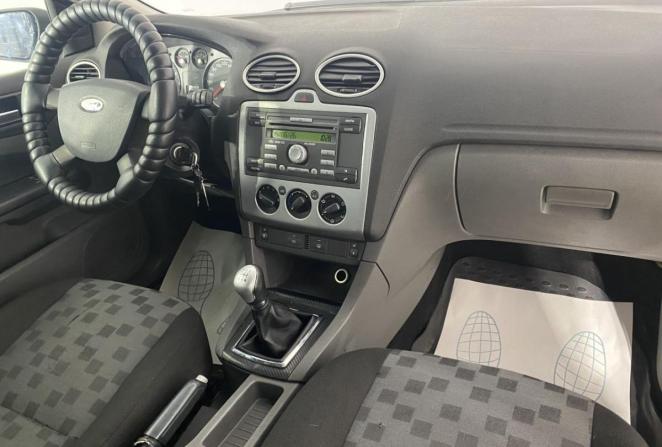 Ford Focus II с пробегом 2005 года, цена 260 000 рублей, 320434 км, хэтчбек, Автокод Объявления