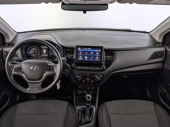 Hyundai Solaris II Рестайлинг с пробегом 2021 года, цена 1 310 000 рублей, 195522 км, седан, Автокод Объявления