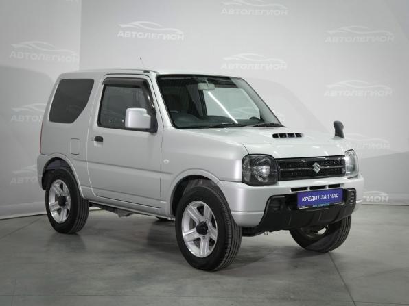 Suzuki Jimny III Рестайлинг 2 с пробегом 2017 года, цена 1 255 000 рублей, 72500 км, внедорожник, Автокод Объявления